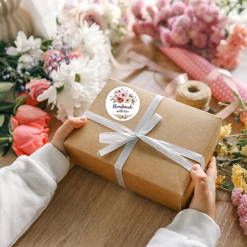 Floral Handmade with Love Stickers Roll, 1.5 inch 500 PCS Flower Homemade with Love Stickers for Handmade Baked Goods, Crafts, Gifts Package, Small Businesses in Saudi Arabia