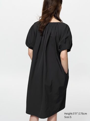 Uniqlo Relaxed Dress in Kuwait