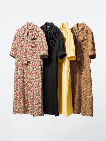 فستان بعقدة عنق من Uniqlo in Kuwait