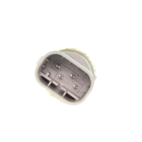 Replacement HVAC Pressure Switch Fits Mercedes-Benz C240 (V6 2.6L) with O-Ring in Kuwait