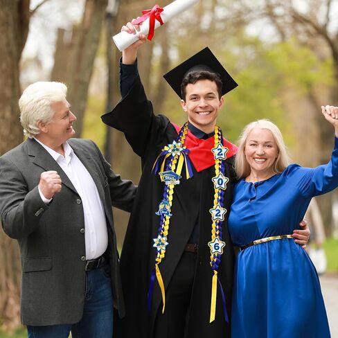 Graduation Leis 2026، Graduation Money Lei 2026 مع 8 رقع لامعة مصنوعة يدويًا من شريط مضفر مصنوع يدويًا لتزيين حفلات التخرج وعناصر أفكار (أزرق وذهبي) in Kuwait