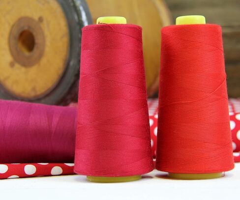 خيط سيرجر بوليستر Threadart - 2750 ياردة 40/2 - أبيض - 56 لونًا متاحًا - 4 حزمة مخروطية in Kuwait