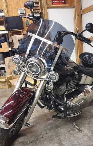 15" Dark Tint Replacement Windshield Compatible with Harley Davidson Heritage Softail FLSTC, Fat Boy FLSTF, Softail Deluxe FLSTN in Saudi Arabia