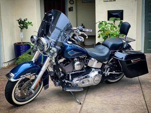 15" Dark Tint Replacement Windshield Compatible with Harley Davidson Heritage Softail FLSTC, Fat Boy FLSTF, Softail Deluxe FLSTN in Saudi Arabia