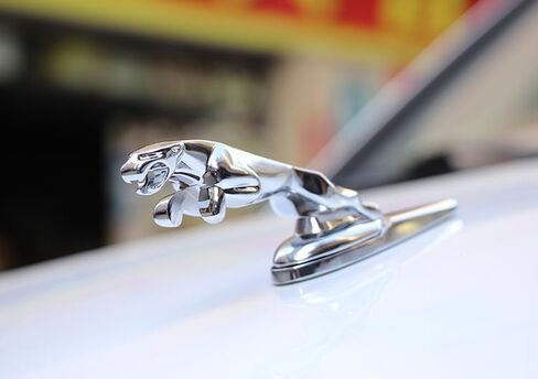 for Jaguar 3D Emblem Car Logo Front Vehicle Hood Ornament Car Cover Chrome Eagle Badge Car Accessories for XF XJ XE XK XKR XFL XJS E Accessories in Saudi Arabia