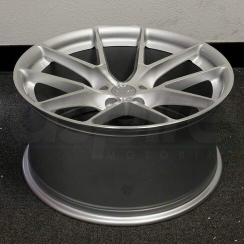 AFF7 18x8.5 Oft 35 5x112 HB: 66.6 Gloss Silver Machined Face by Aodhan Wheels in Saudi Arabia