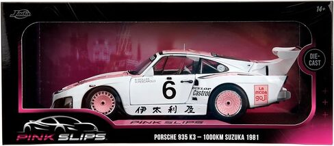 Jada Pink Slips 1981 Porsche 935 K3-1:18 نموذج Diecast مع أبواب مفتوحة وتوجيه عمل - لهواة الجمع والمتحمسين 14+ - أبيض ووردي in Kuwait