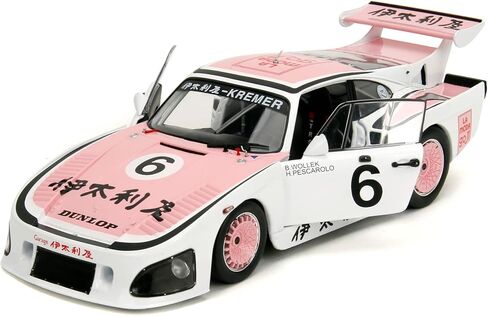 Jada Pink Slips 1981 Porsche 935 K3-1:18 نموذج Diecast مع أبواب مفتوحة وتوجيه عمل - لهواة الجمع والمتحمسين 14+ - أبيض ووردي in Kuwait