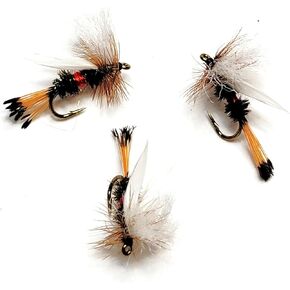 Humpy - Dry Fly - Size #14 - Pack of 3 – Premium Quality Hand Tied - Flyfish for Trout, Bass, Bluegill, Crappie, Grayling, and Other Gamefish – Golden Tippet