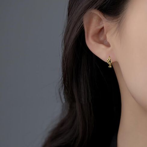 Daisy Flower Huggie Statement Earrings for Women Teen Girls,14K Gold Mini Small White Black Floral Cartilage Hoop Earrings Party Prom Trendy Kawaii Jewelry Gifts in Saudi Arabia