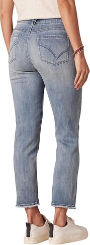 Democracy Women's Petite Ab Solution Slim Straight in Kuwait