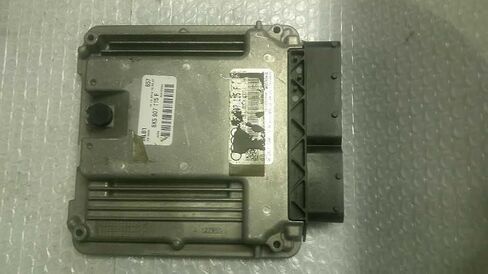 Engine ECM Control Module 2.0L Turbo Fits 13-16 Compatible with Audi A4 8K5907115F 8K5 907 115 F in Kuwait