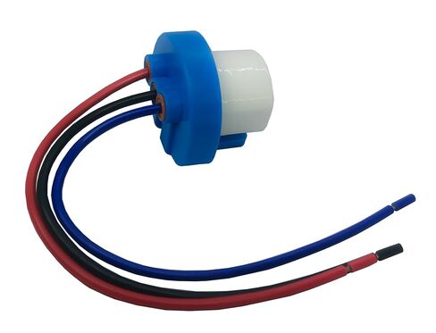 High Temperature Ceramic Headlight Plug Pigtail 9007 9004 HB1 HB5 Head Light Harness Bulb Socket (2pcs) in Kuwait