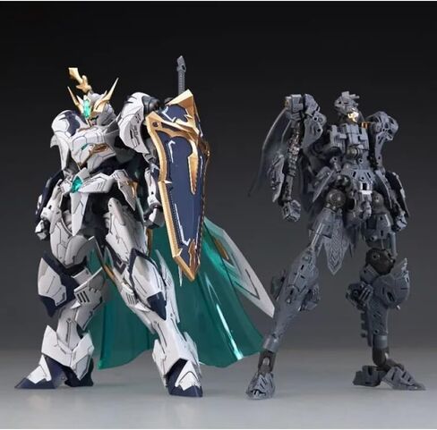 LEBOO 1/144 Plastic Action Figures Kit, SC-002 Titan Greatsword Tristan, Easy to Assemble Articulated Pre Painted 5.5 inch Collectible Model in Kuwait