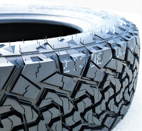 مجموعة من 2 إطارات Venom Power Terra Hunter X/T XT All-Terrain Mud Light Truck نصف قطرية - LT235/80R17 235/80/17 235/80-17 120/117S نطاق التحميل E LRE 10 طبقات BSW جدار جانبي أسود in Kuwait