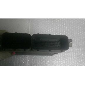 وحدة التحكم في المحرك ECM 1.8L تناسب 14-15 إلنترا 39103-2EMK4 391032EMK4 in Kuwait