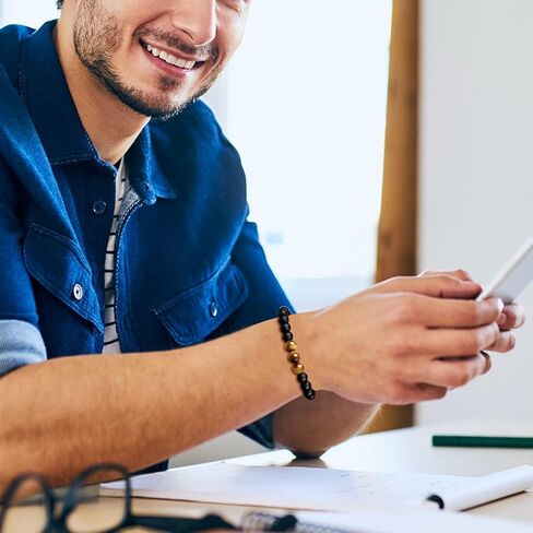 سوار التخرج 2024 سوار الحجر الطبيعي هدايا التخرج لها / له فئة 2024 أساور التخرج كلية المدرسة الثانوية هدايا التخرج لصديق ابن ابنة فتاة in Kuwait