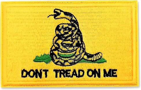 رقعة علم Dont Tread On Me، رقعة علم Gadsden التكتيكية المطرزة، رقع شعار الزي العسكري المعنوي وحلقة لحقائب الظهر والقبعات والسترات والسراويل (أسود) in Kuwait
