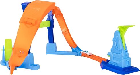 Hot Wheels Toy Car Track Set, Flip & Jump Through the Corkscrew Loop with a 1:64 Scale Toy Car, Speed Snap Track & Adapters, Compresses for Storage in Kuwait