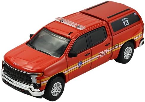 Greenlight 67070-E 1:64 سلسلة الحريق والإنقاذ 5-2023 تشيفي سيلفرادو - FDNY Division 13 للبالغين قابلة للتجميع in Kuwait
