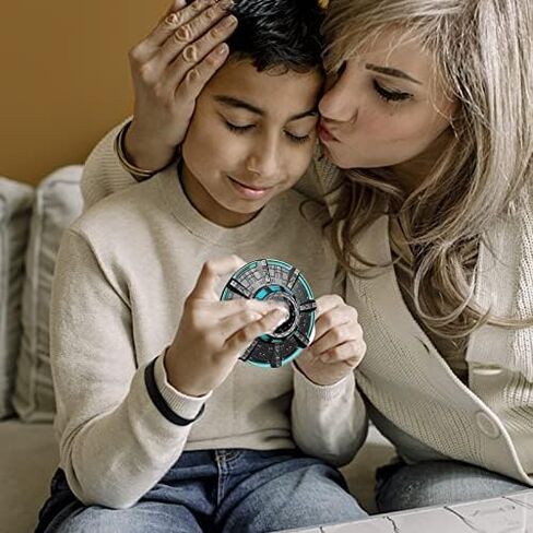 لعبة UFO Fidget Spinner للأطفال البالغين، لعبة مكتب الفضاء المعدنية، أدوات EDC سفينة الفضاء الرائعة لتخفيف التوتر، حشوة تخزين عيد الميلاد، هدايا عيد ميلاد لصالح مكتب الفصول الدراسية in Kuwait
