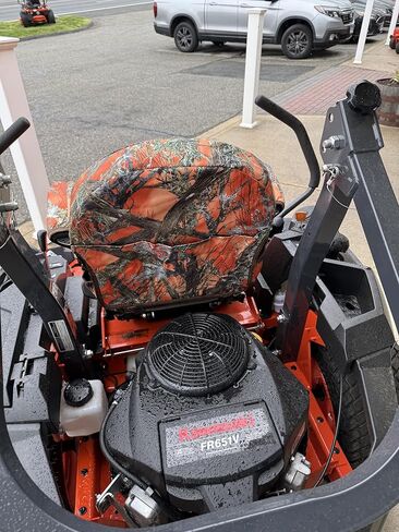 Durafit Seat Covers, Custom Fit Kubota Seat Cover for KUBOTA 200 Series/KIOTI ZR Zero Turn Mowers Z252 Series in Orange Camo Waterproof Endura Fabric, Protection, Comfort and Style in Saudi Arabia