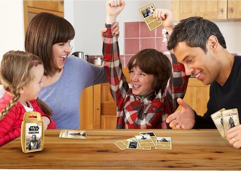 لعبة بطاقات Top Trumps Star Wars Mandalorian - ألعاب عائلية للأطفال والكبار - ألعاب تعليمية - ألعاب بطاقات للأطفال لأكثر من لاعبين - ألعاب حرب الأطفال - ألعاب بطاقات للعائلات - حروب البطاقات - للأطفال الذين تزيد أعمارهم عن 12 عامًا in Kuwait