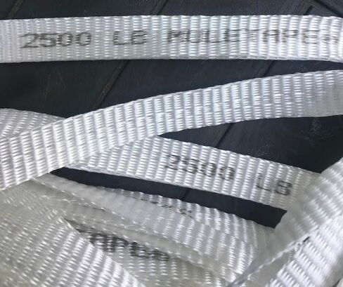 شريط بغل بوليستر مقاس 3/4 بوصة × 600 قدم - شريط سحب بقوة شد 2500 رطل، حزام شديد التحمل، أربطة وسحب - صنع في الولايات المتحدة الأمريكية (علامات مطبوعة بشكل خاطئ) in Kuwait