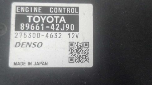 وحدة التحكم في المحرك ECM 4WD تناسب 09-10 متوافقة مع Toyota RAV4 89661-42J90 8966142J90 in Kuwait