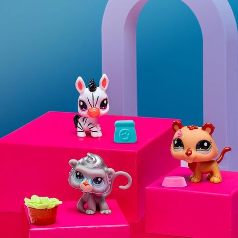 BANDAI Littlest Pet Shop Pack 3 Zoo Pets BF00597 Set of 3 Pets, Accessory, Collector's Card and Virtual Code, Generation 7, Pets #96, #97, #98, Kids 4+ in Saudi Arabia