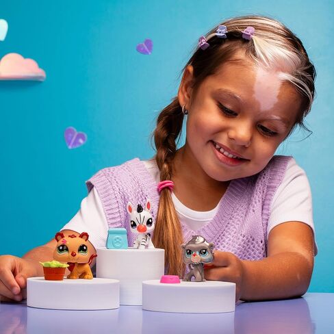 BANDAI Littlest Pet Shop Pack 3 Zoo Pets BF00597 Set of 3 Pets, Accessory, Collector's Card and Virtual Code, Generation 7, Pets #96, #97, #98, Kids 4+ in Saudi Arabia