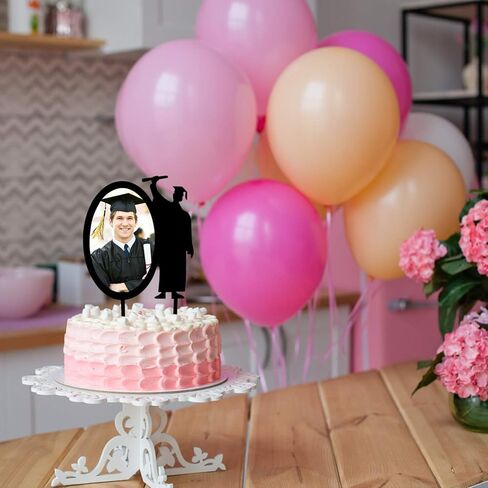غلاف كعكة التخرج لعام 2026 Congrats Grad - إطار صورة من الأكريليك الأسود - غلاف كعكة التخرج من فئة 2026 - ديكورات حفلات التخرج الجامعية in Kuwait