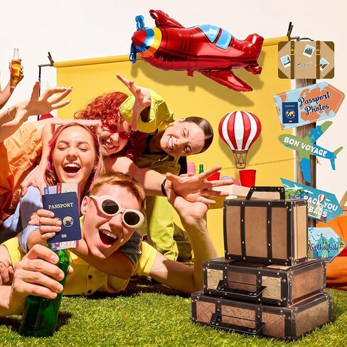 تتضمن ديكورات الحفلات ذات موضوع السفر صندوق حقيبة سفر عتيق، صندوق ورقي مصنوع من الخشب الحبيبي، علامات سحابة بالونات الطائرة للمغامرة حول العالم وحفلات التخرج in Kuwait