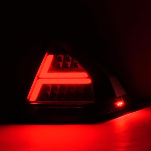 مصابيح خلفية LED من HECASA متوافقة مع مصباح خلفي شيفروليه إمبالا 2006-2013 4 أبواب و2014-2016 تشيفي شيفروليه إمبالا المحدودة ذات 4 أبواب، عدسات شفافة + غطاء أسود للسائق وجانب الركاب in Kuwait
