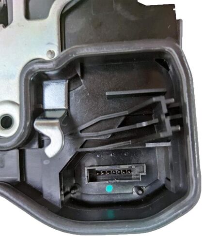 PBAP قفل الباب المحرك الأمامي الأيمن مزلاج الركاب لسيارات BMW E90 E60 E65 Z4 328i 335i 750Li 51217202146 in Kuwait