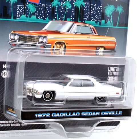 GREENLIGHT 1:64 Scale California Low Riders Series 3-1972 Cadillac Sedan Devil (Cotillon White) in Kuwait