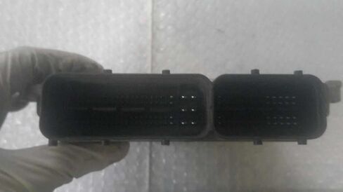 وحدة التحكم ECM للمحرك تناسب 12 14 Veloster 39110-2BBR0 391102BBR0 in Kuwait