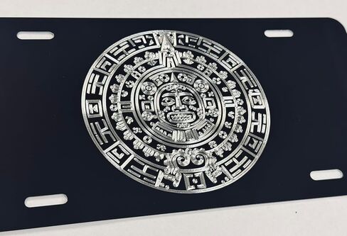 بطاقة سيارة بتقويم Mayan Aztec محفورة بالألماس على لوحة ترخيص من الألومنيوم الأسود in Kuwait