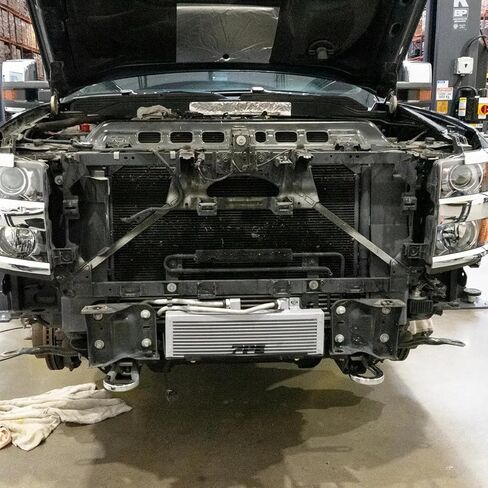 2006-2010 GM 6.6L Duramax Allison Bar & Plate مبرد ناقل الحركة من شركة Pacific Performance Engineering in Kuwait