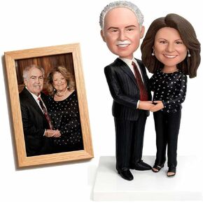 Custom Bobble-Heads Figurine Customized Doll, A Couple Holding Hands Custom Bobble Head, Bobble Head Figures Handmade Personalized Sculpture Gift for Couple in Saudi Arabia