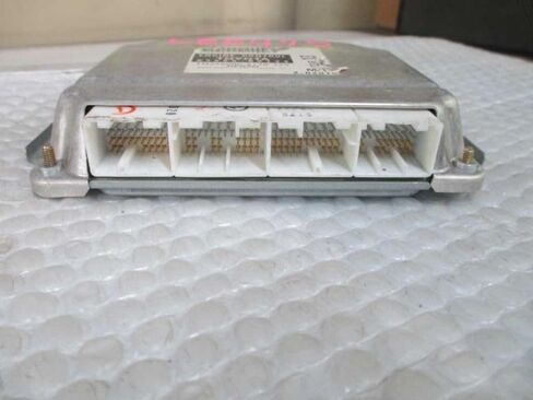 وحدة التحكم في المحرك ECM FWD MT تناسب 2003-03 متوافقة مع Toyota Vibe 89666-02133 8966602133 in Kuwait