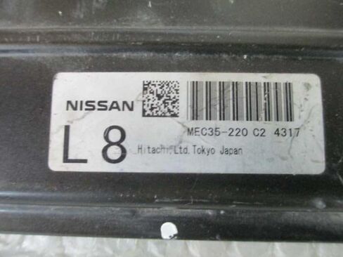 04 محرك إنفينيتي G35 وحدة التحكم الإلكترونية ECM AWD MEC35-220 C2 MEC35220C2 in Kuwait