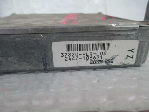 وحدة التحكم في المحرك ECM 1.7L تناسب 01-03 سيفيك 37820-PLR-L06 37820PLRL06 in Kuwait