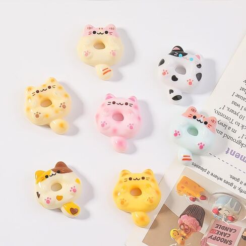 مجموعة 70 قطعة من حليات السلايم اللطيفة - 7 أنماط لامعة على شكل كعكة الدونات والقطط Kawaii السائبة من الراتنج للمجوهرات DIY وسلاسل المفاتيح وحالات الهاتف والزخارف الحرفية وديكور سجل القصاصات (ملونة) in Kuwait