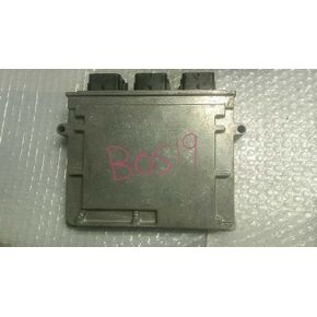 وحدة التحكم في المحرك ECM 2.3L تناسب 04 التركيز 4S4A12A650ACC 4S4A-12A650-ACC in Kuwait