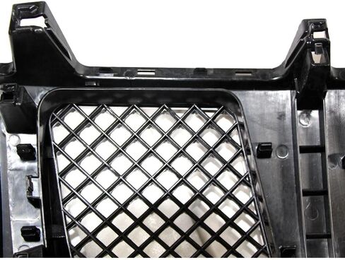 2004-2007 Titan/2005-2007 Armada gloss black mesh front bumper grille in Saudi Arabia