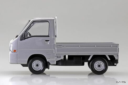 Aoshima Subaru Sambar Truck (Sterling Silver Metallic) 1:32 Scale Model Kit in Kuwait