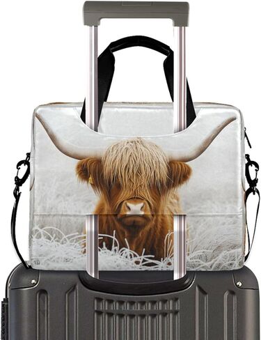 حقيبة كمبيوتر محمول مقاس 15.6 بوصة من Winter Highland Cow للأعمال، حقيبة كمبيوتر مقاومة للماء تناسب أجهزة الكمبيوتر المحمول مقاس 14-16 بوصة للرجال والنساء، حقيبة ظهر للعمل والسفر في المكتب in Kuwait