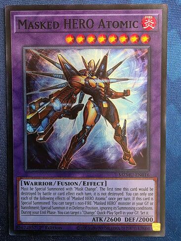 Masked Hero Atomic - MZMU-EN016 - Super Rare - Maze of Muertos in Kuwait