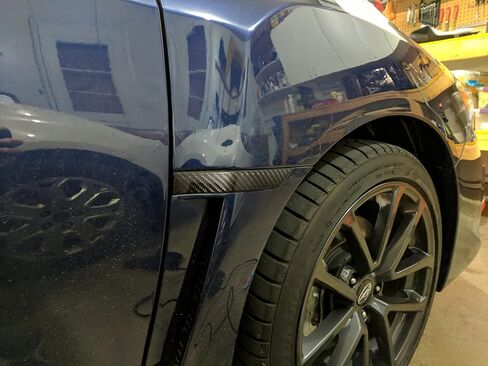 iJDMTOY JDM Style Gloss Black Real Carbon Fiber Fender Side Marker Plate Ornaments, Compatible with Subaru 2015-2021 WRX/STI in Kuwait
